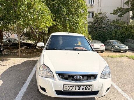 LADA (VAZ) Priora 2017
