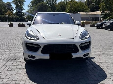 Porsche Cayenne 2012
