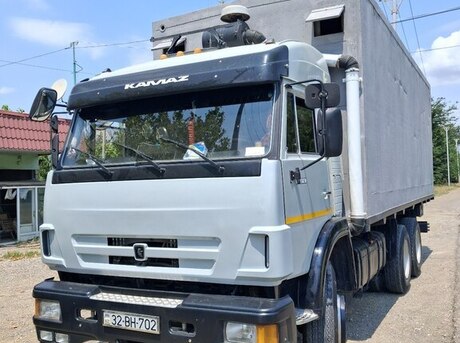 KamAz 53212 1990