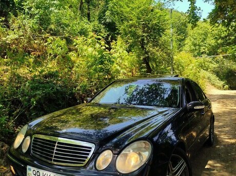 Mercedes E 220 2002