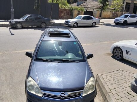 Opel Astra 2007