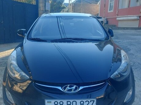 Hyundai Elantra 2011