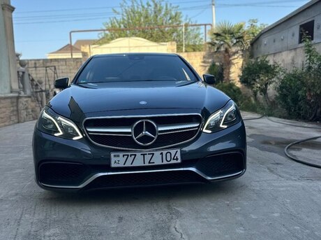 Mercedes E 220 2014