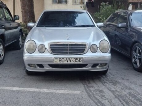 Mercedes E 240 2000
