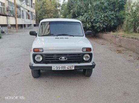LADA (VAZ) Niva 2015