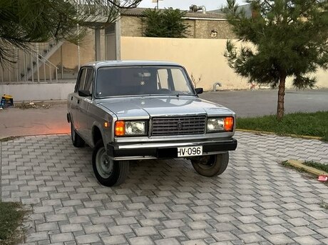 LADA (VAZ) 2107 2011