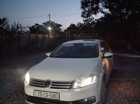 Volkswagen Passat 2012