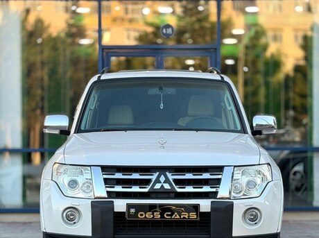 Mitsubishi Pajero 2007