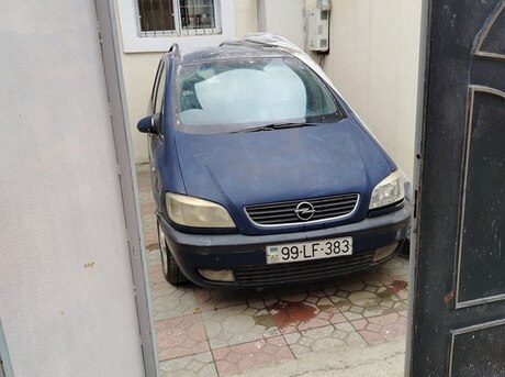 Opel Zafira 2001