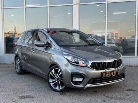 Kia Carens 2017