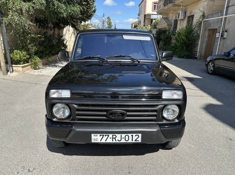 LADA (VAZ) Niva 2025