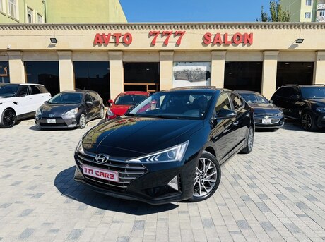 Hyundai Elantra 2020