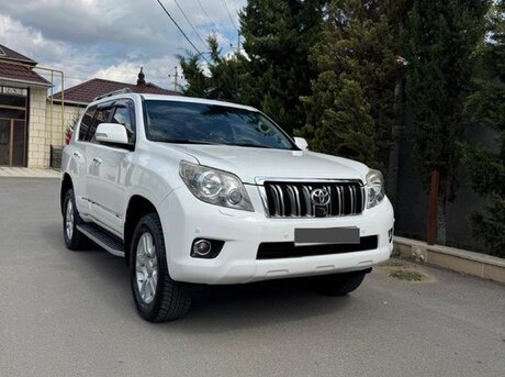 Toyota Land Cruiser Prado 2010