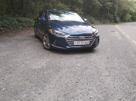 Hyundai Elantra 2016