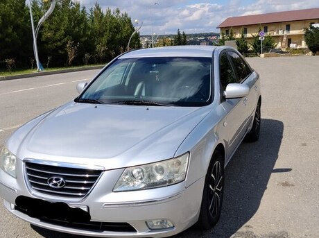 Hyundai Sonata 2009