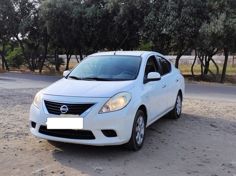 Nissan Sunny 2014