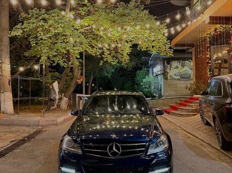 Mercedes C 250 2011