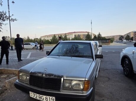 Mercedes 190 1989