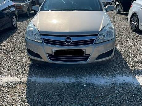 Opel Astra 2008