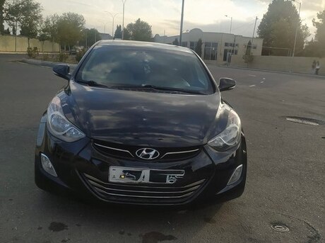 Hyundai Elantra 2013