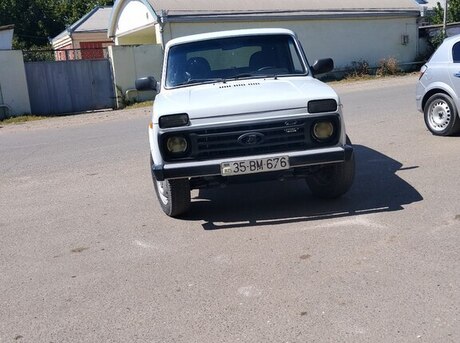 LADA (VAZ) Niva 2007