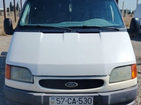 Ford Transit 2000
