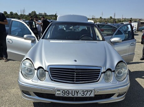 Mercedes E 270 2002