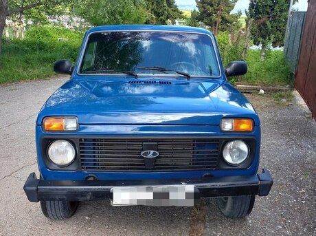 LADA (VAZ) Niva 1999