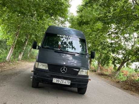Mercedes Sprinter 208 1996
