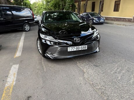 Toyota Camry 2018
