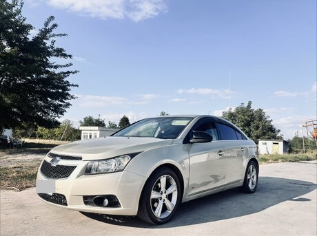 Chevrolet Cruze 2013