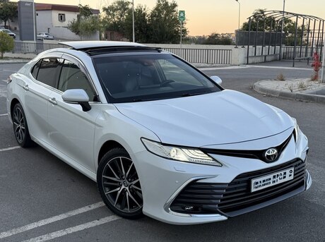 Toyota Camry 2022