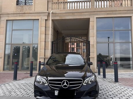 Mercedes E 220 2015
