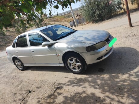 Opel Vectra 2000