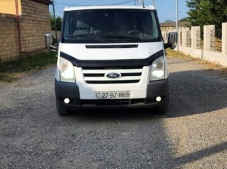 Ford Transit 2010