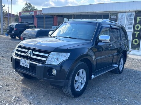Mitsubishi Pajero 2007