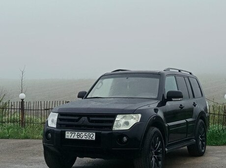 Mitsubishi Pajero 2007