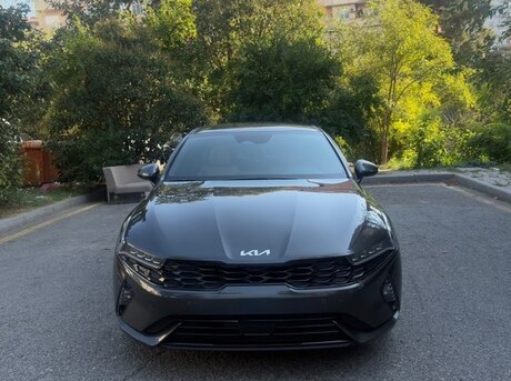Kia K5 2023