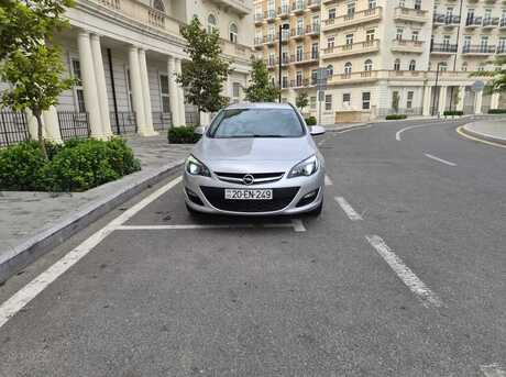 Opel Astra 2014