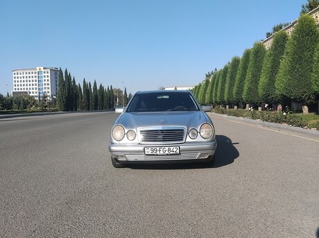 Mercedes E 200 1998