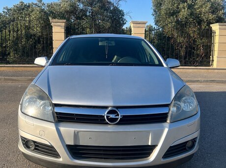 Opel Astra 2005