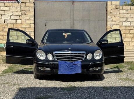 Mercedes E 200 2006