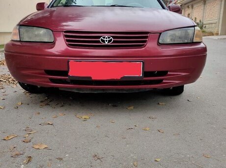 Toyota Camry 1999