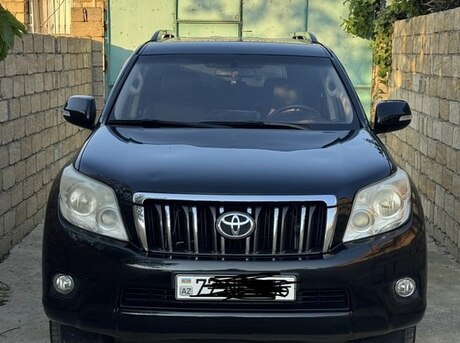 Toyota Land Cruiser Prado 2012