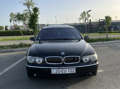 BMW 745 2002