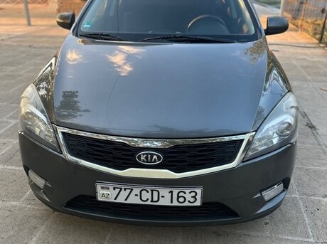 Kia  2011
