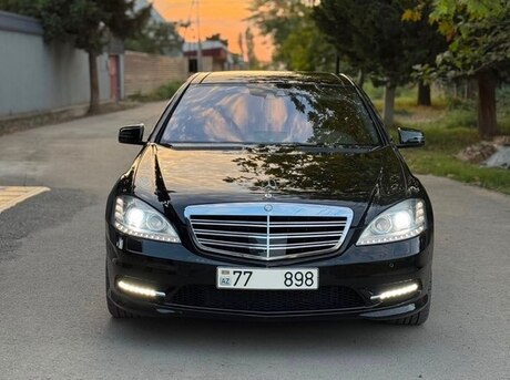 Mercedes S 500 2010