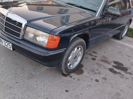 Mercedes 190 1993
