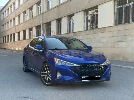 Hyundai Elantra 2019