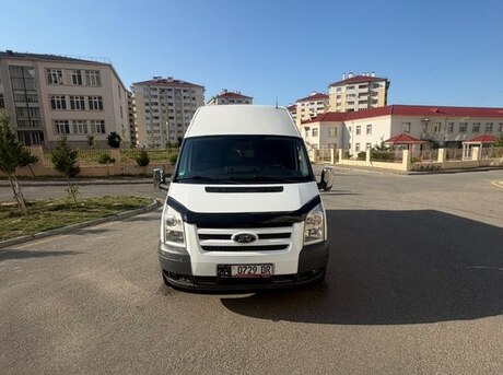 Ford Transit 2011